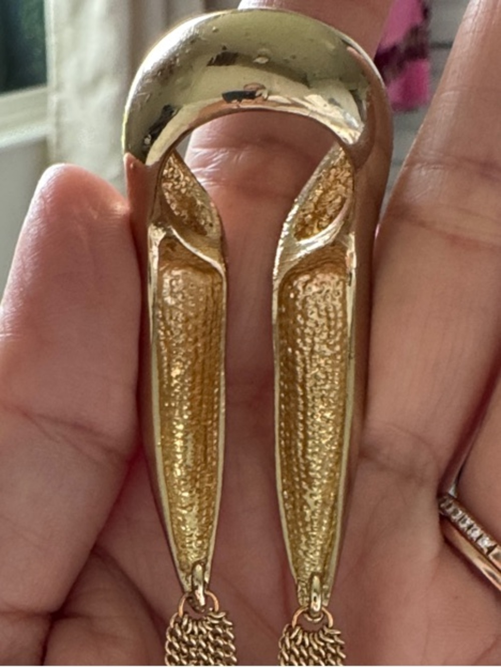 Bansri Mehta Gold Tassel Waterfall Statement Ring EUC - Picture 9 of 10